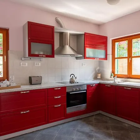 Dane, Private Pool, Near Hula Hula, Free Breakfast - Direct Landlord * Hvar Town