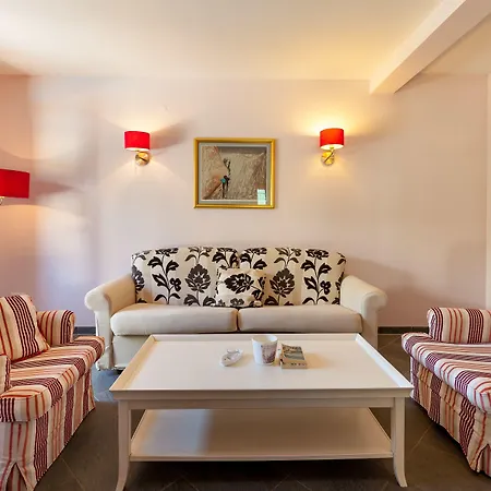 别墅 Dane, Private Pool, Near Hula Hula, Free Breakfast - Direct Landlord 赫瓦尔