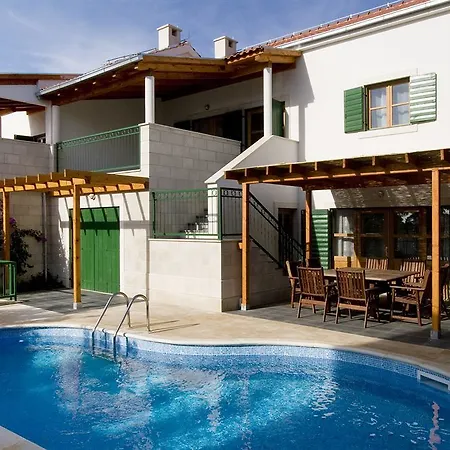 Dane, Private Pool, Near Hula Hula, Free Breakfast - Direct Landlord * Hvar Town