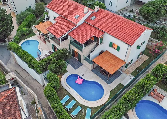 Dane, Private Pool, Near Hula Hula, Free Breakfast - Direct Landlord וילה *